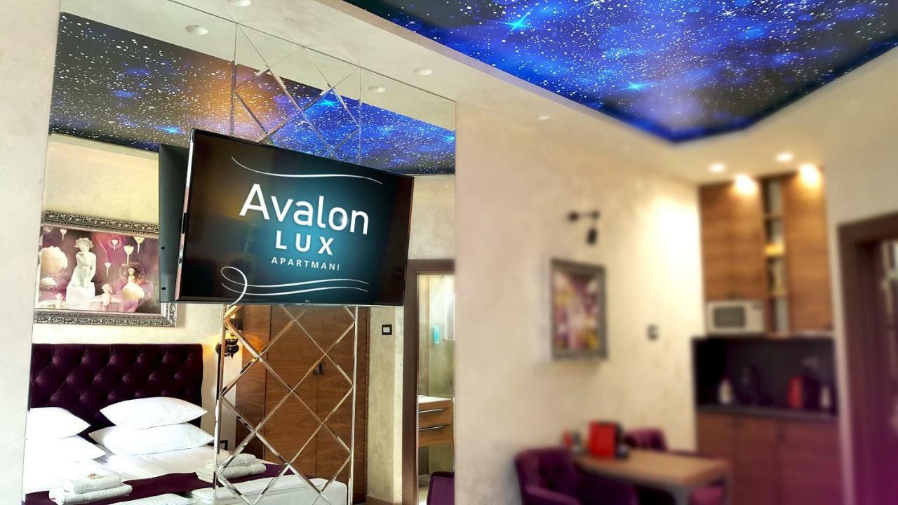 Avalon Lux Apartment